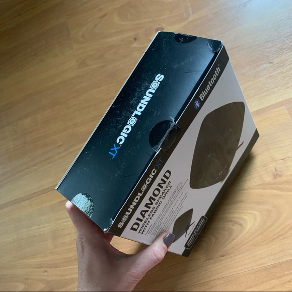 Wireless Bluetooth speaker, new unopened package - Picture 4 of 4